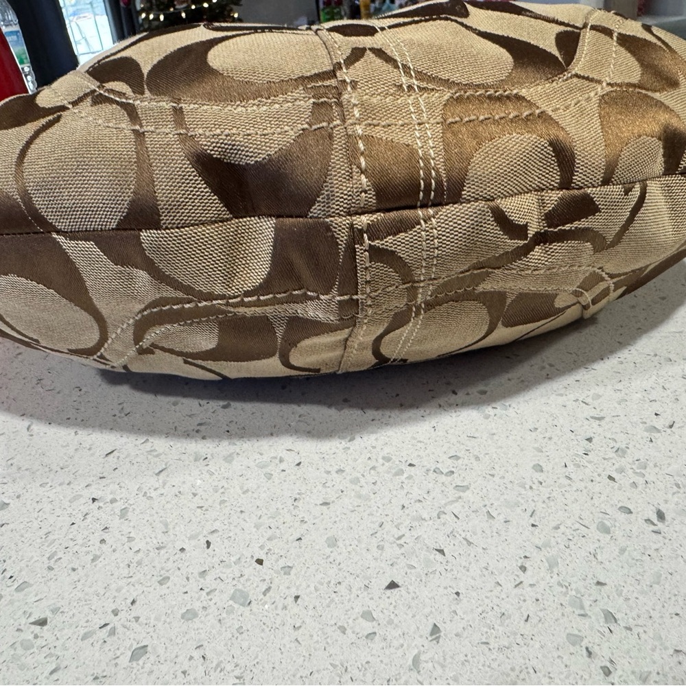 Coach Brown and Tan Hobo Bag - Picture 6 of 8
